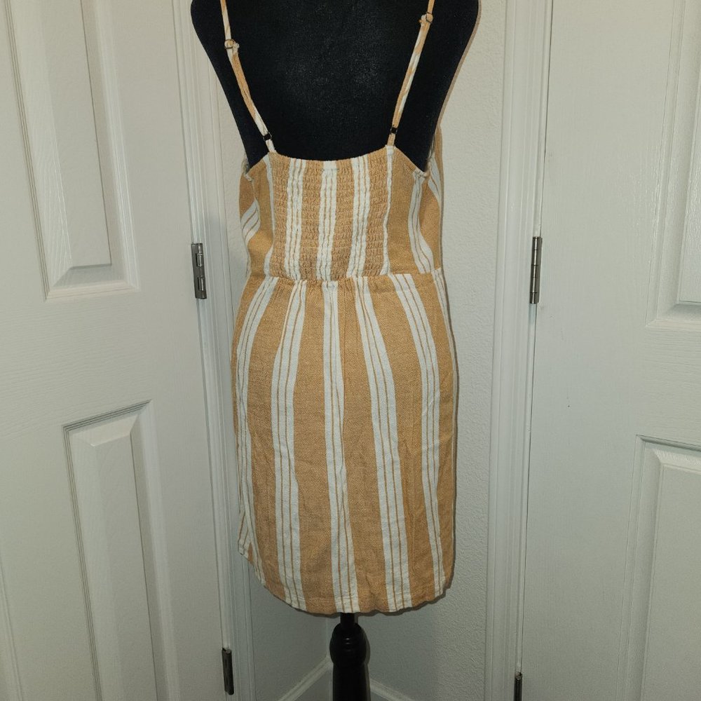 Yellow Sundress - Picture 4 of 5